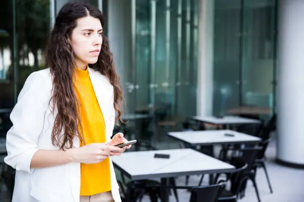 Online Irregular Period Treatment in UAE Regain Cycle Control Without Clinic Visits